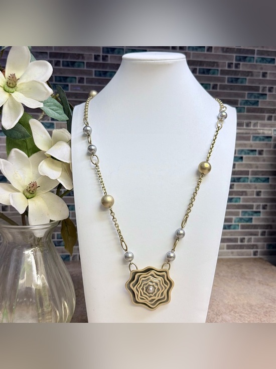 Lia Sophia Jewelry - Lia Sophia Garden Rose long necklace
